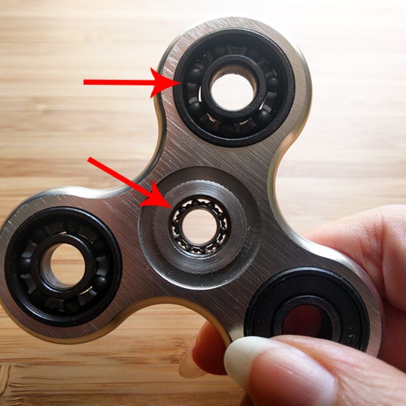 Detail of fidget spinner bearings